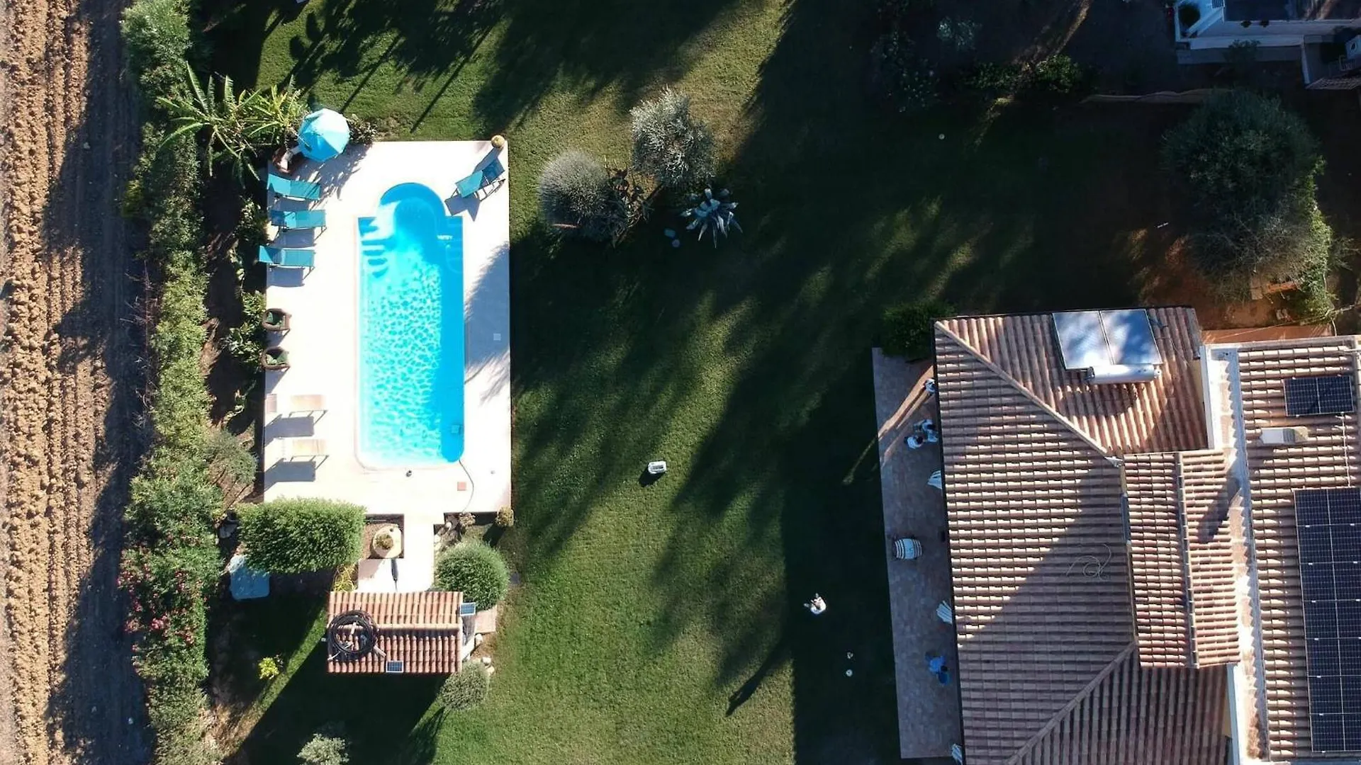 Villa Domo Sardo - Masone Pardu Castiadas